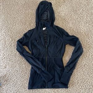 Lululemon black zip up jacket, reversible.